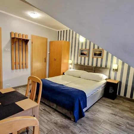 Astra Penzion 3*